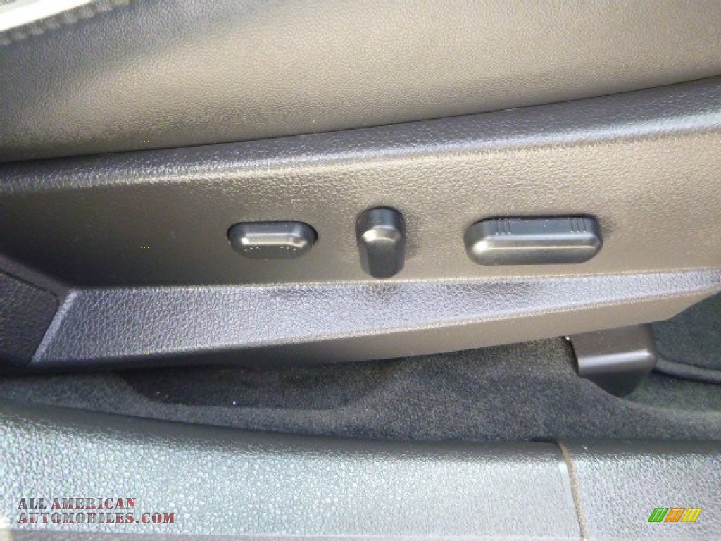 2012 MKZ AWD - White Platinum Metallic Tri-Coat / Dark Charcoal photo #13
