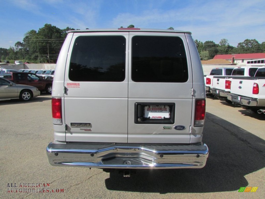 2013 E Series Van E350 XLT Extended Passenger - Ingot Silver Metallic / Medium Flint photo #7