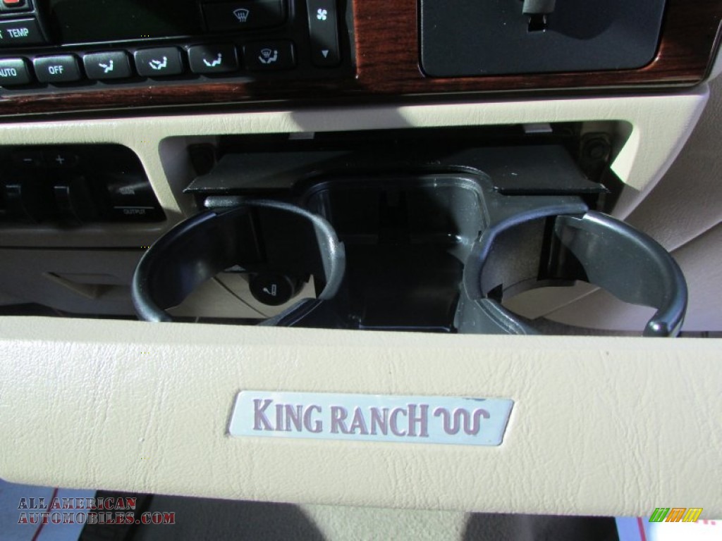 2005 F350 Super Duty King Ranch Crew Cab 4x4 - Oxford White / Castano Leather photo #27