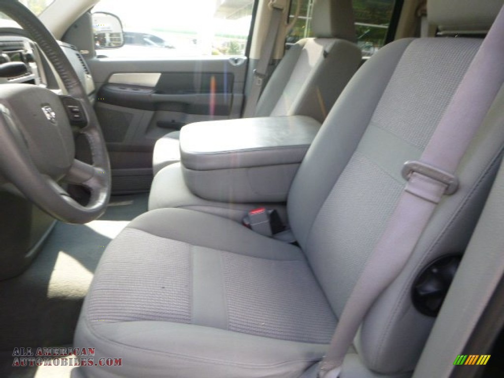 2008 Ram 1500 SLT Quad Cab 4x4 - Brilliant Black Crystal Pearl / Medium Slate Gray photo #12