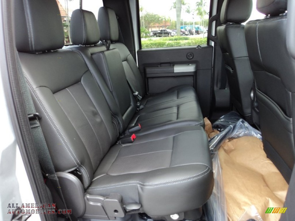 2015 F550 Super Duty Lariat Crew Cab 4x4 Chassis - Ingot Silver Metallic / Black photo #25