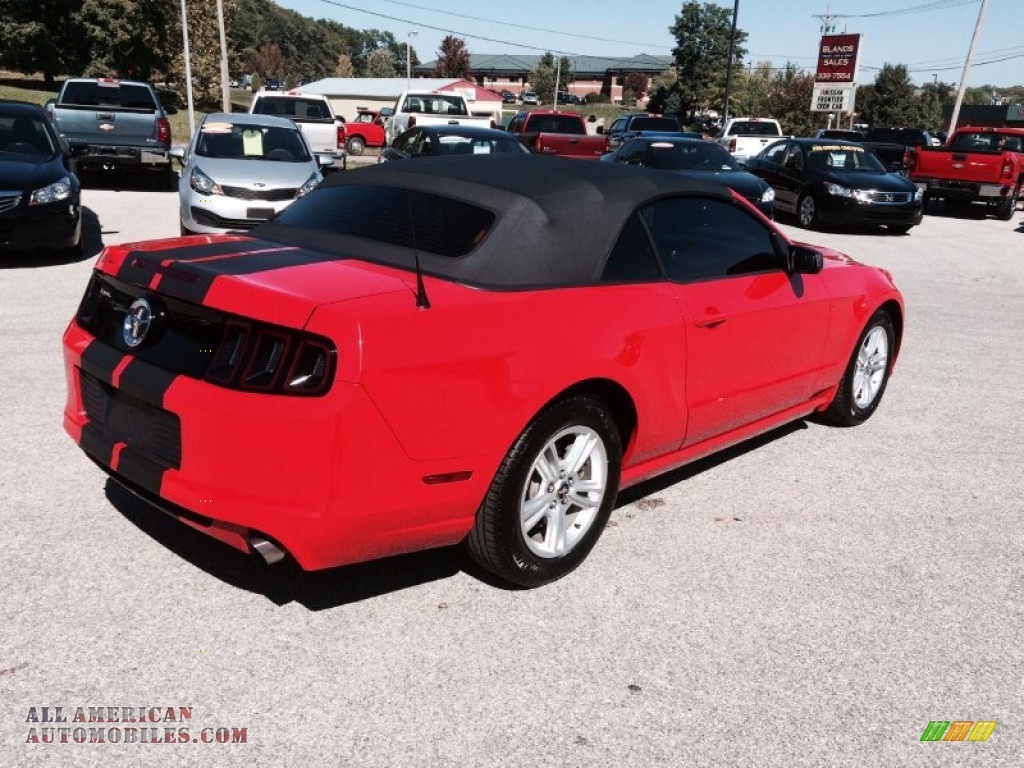 2014 Mustang V6 Convertible - Race Red / Charcoal Black photo #13
