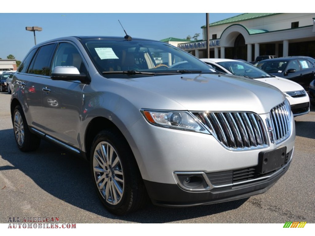 Ingot Silver / Limited Edition Bronze Metallic/Charcoal Black Lincoln MKX AWD