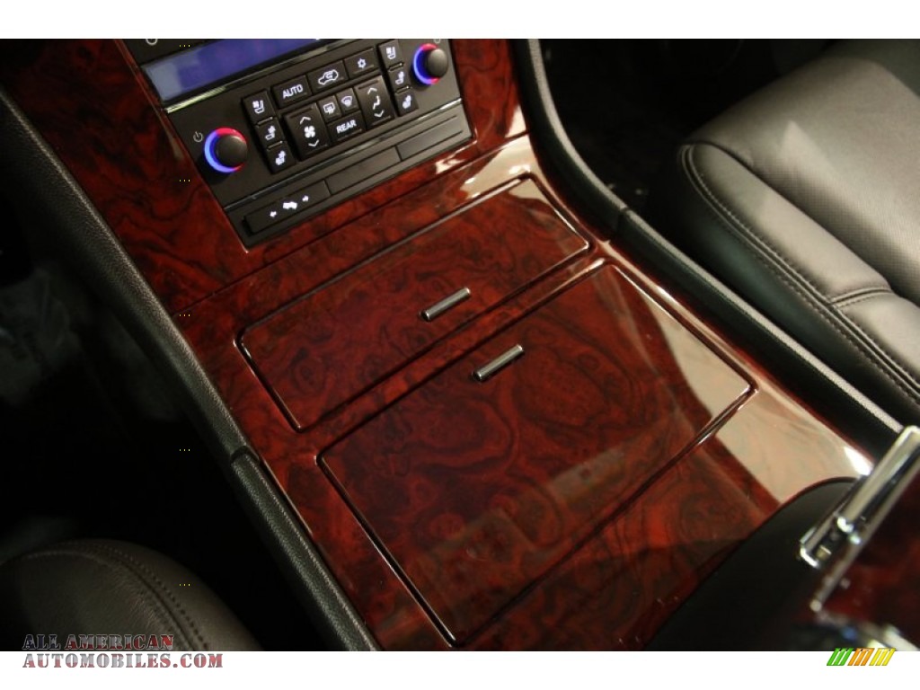2013 Escalade Luxury AWD - Black Ice Metallic / Ebony photo #14