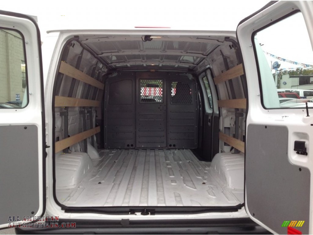 2013 E Series Van E250 Cargo - Oxford White / Medium Flint photo #12