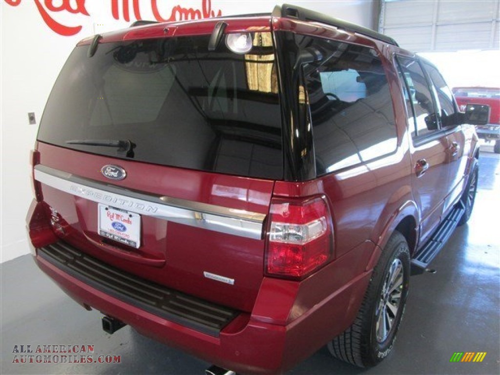 2015 Expedition XLT - Ruby Red Metallic / Dune photo #9