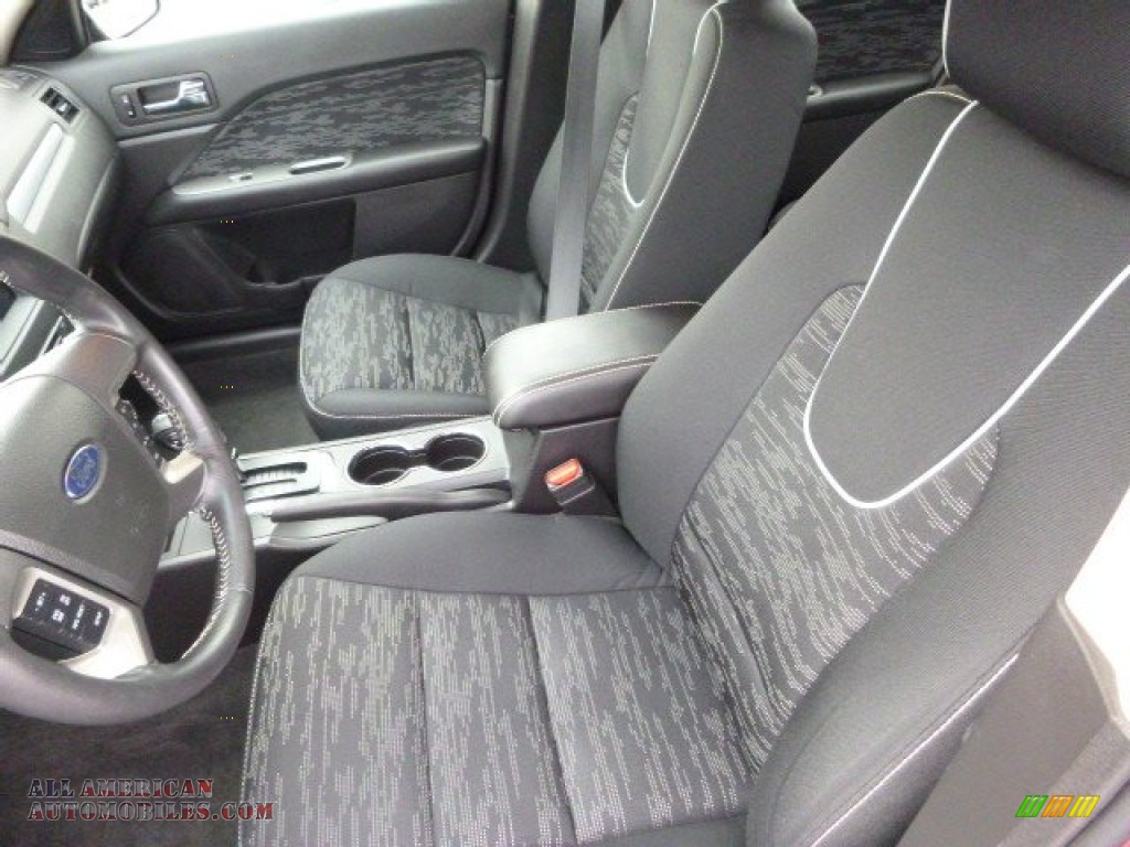 2012 Fusion SE - Red Candy Metallic / Charcoal Black photo #8