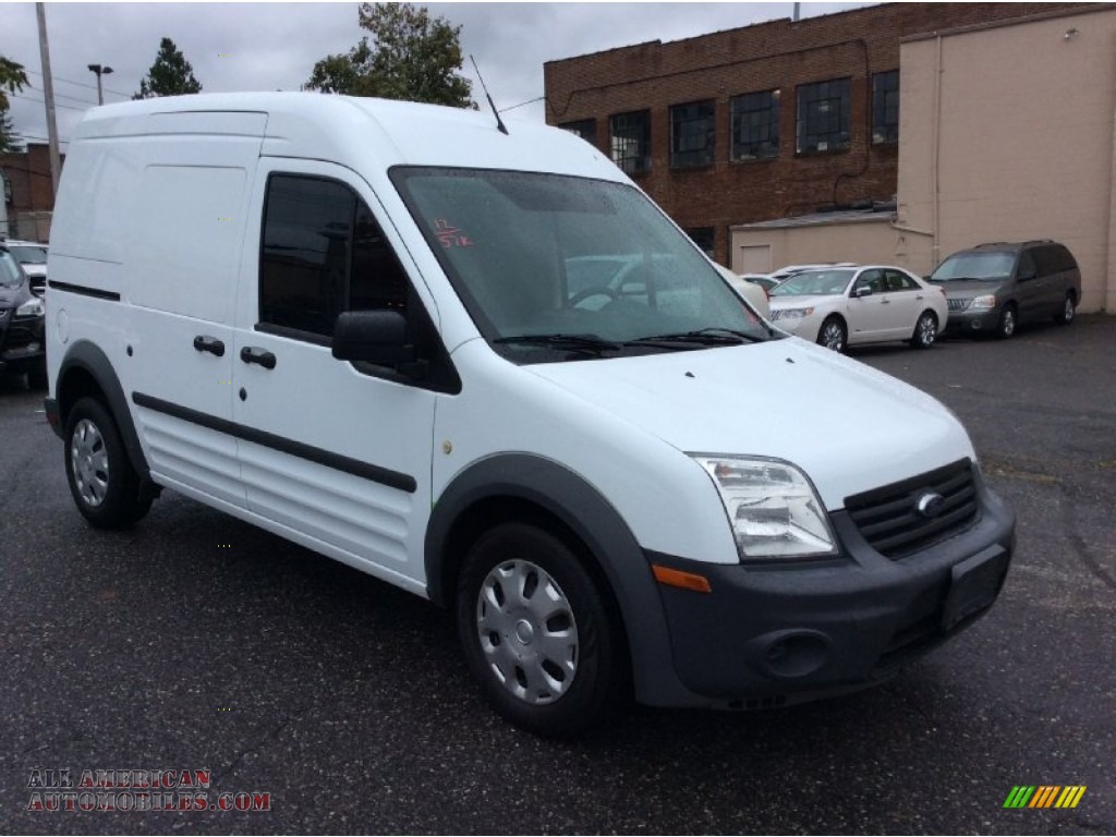 Frozen White / Dark Grey Ford Transit Connect XL Van