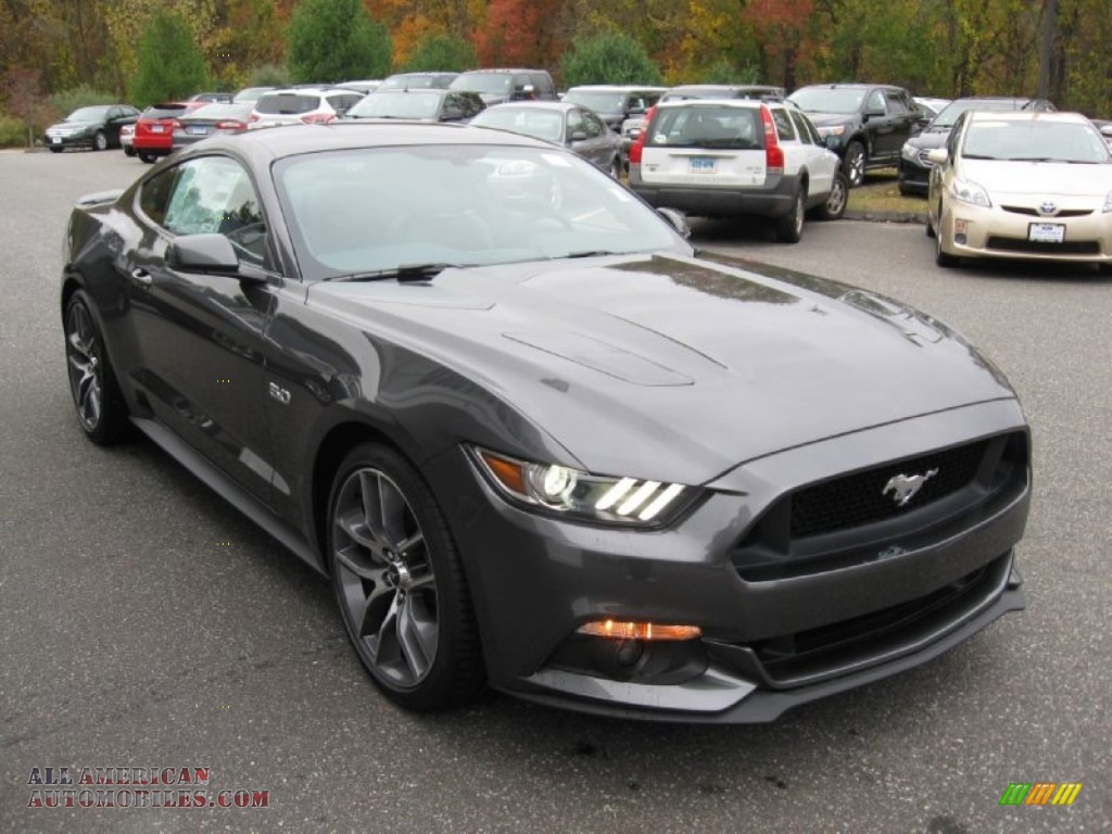 Magnetic Metallic / Ebony Ford Mustang GT Premium Coupe