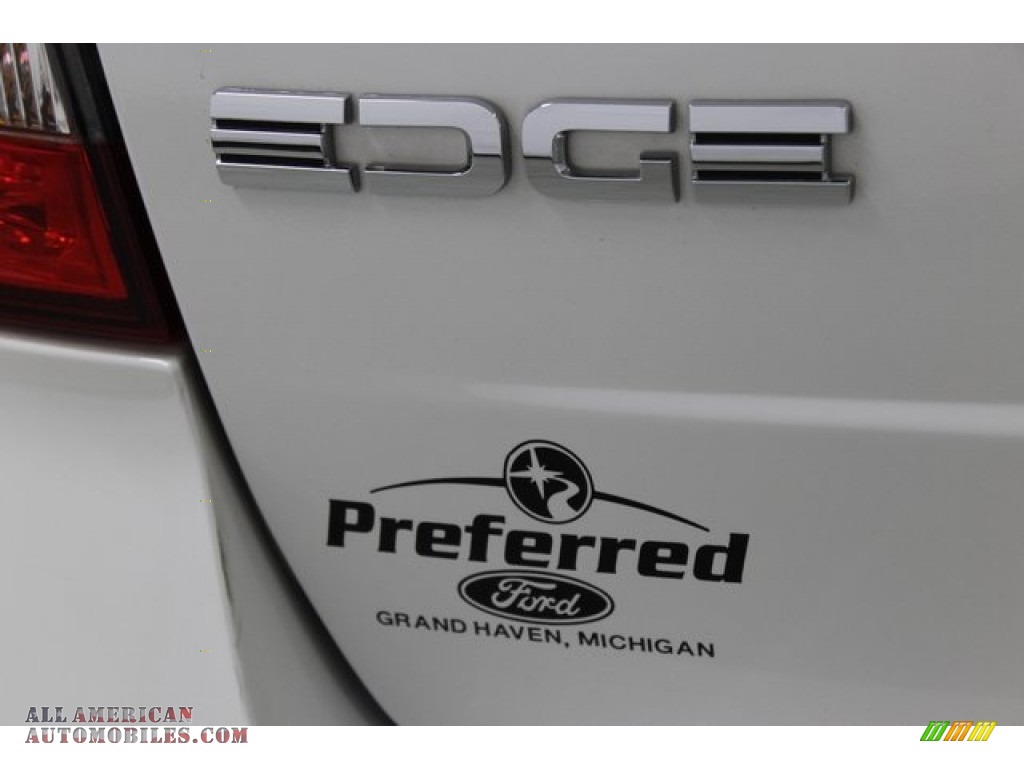 2011 Edge SEL AWD - White Platinum Tri-Coat / Medium Light Stone photo #8