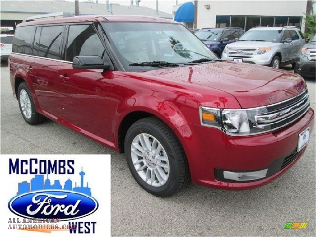 Ruby Red / Dune Ford Flex SEL