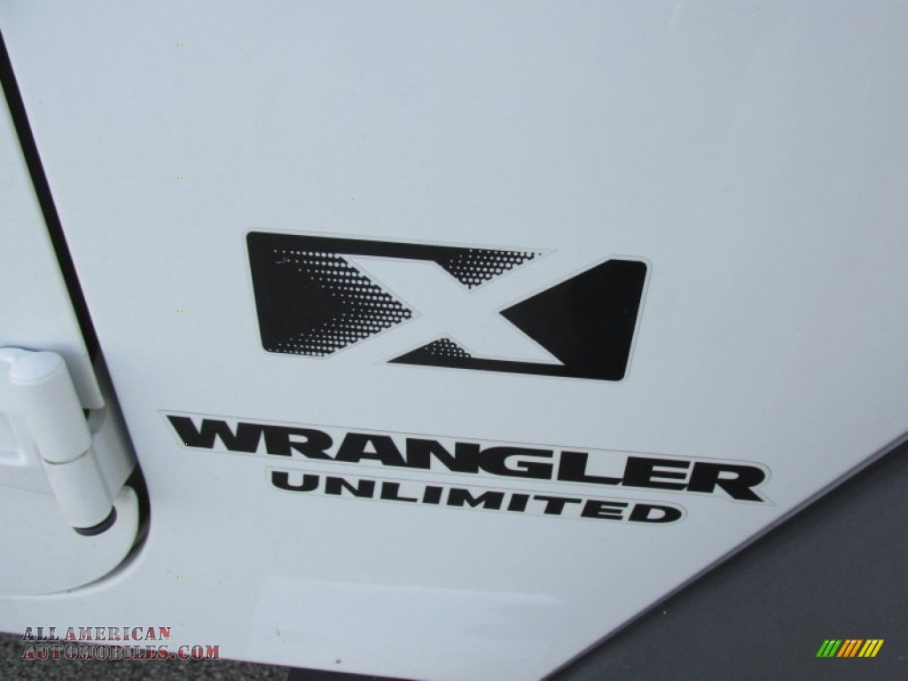 2009 Wrangler Unlimited X 4x4 - Stone White / Dark Khaki/Medium Khaki photo #18