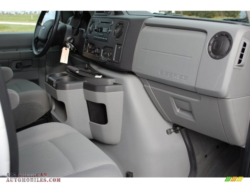 2011 E Series Van E350 XLT Extended Passenger - Oxford White / Medium Flint photo #13