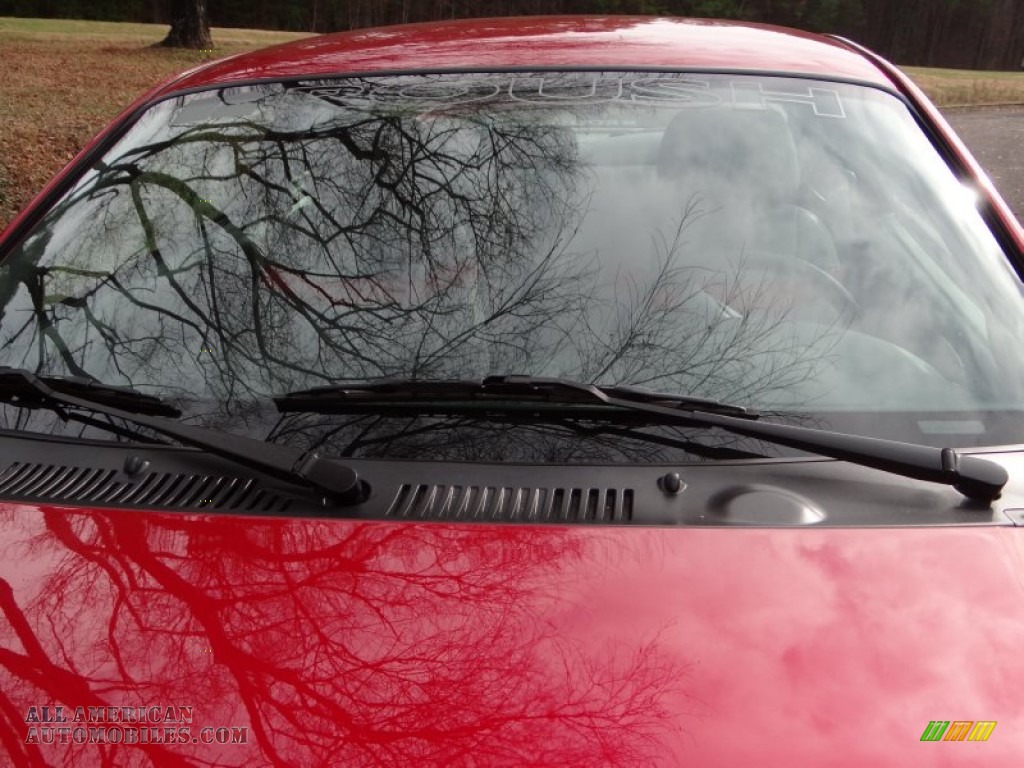 2000 Mustang GT Coupe - Laser Red Metallic / Medium Graphite photo #11