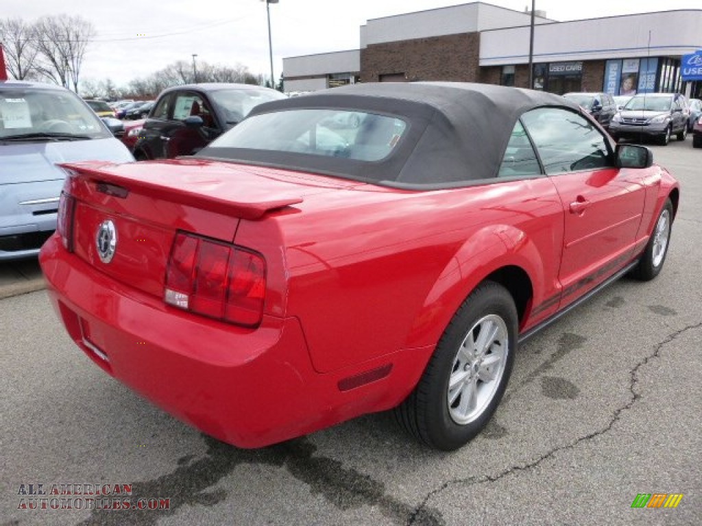 2007 Mustang V6 Premium Convertible - Torch Red / Light Graphite photo #3
