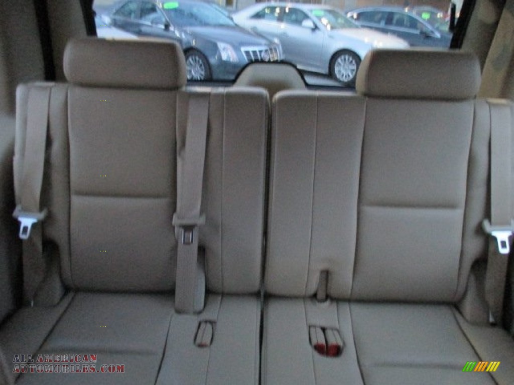 2011 Escalade Luxury AWD - Black Ice Metallic / Cashmere/Cocoa photo #22
