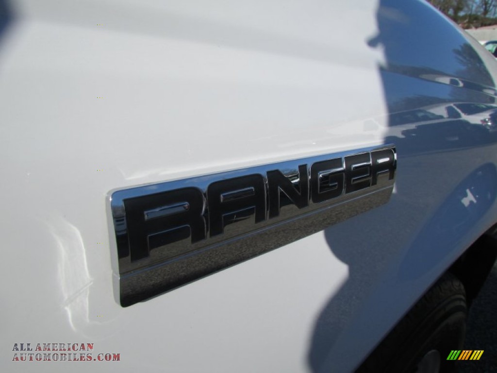 2011 Ranger XL Regular Cab - Oxford White / Medium Dark Flint photo #43