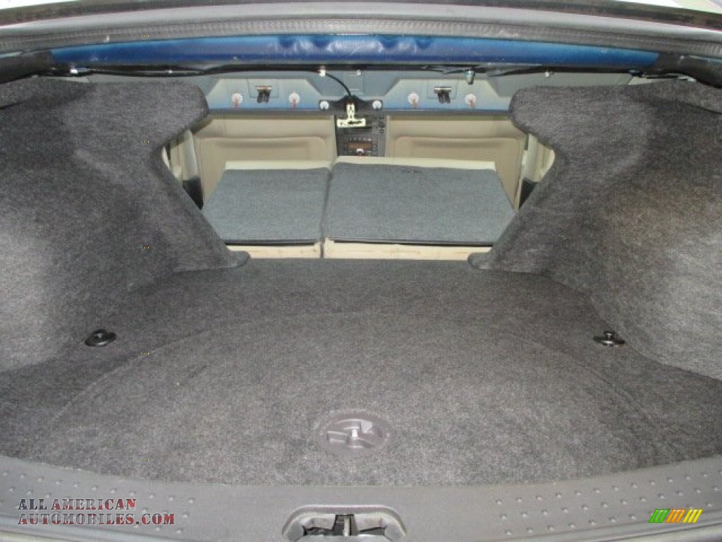 2003 CTS Sedan - Blue Onyx / Light Neutral photo #25